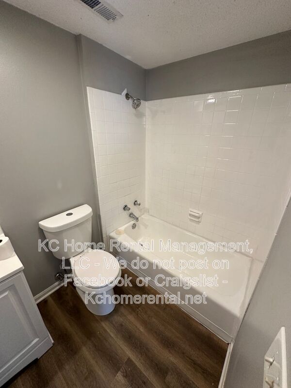 Building Photo - 1255 Petzold Dr