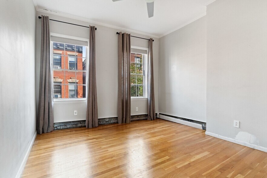 Building Photo - 64 West Cedar St