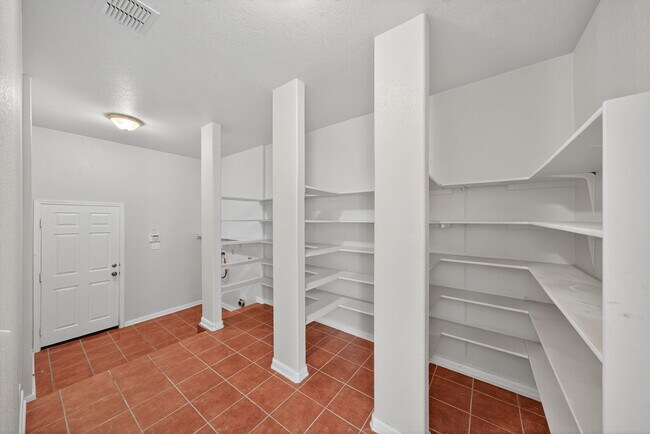 Building Photo - 25119 Royal Land