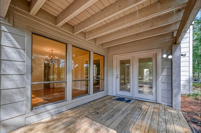 Building Photo - 1746 Cloister Dr