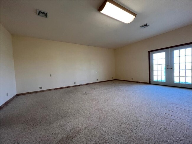 Building Photo - 333 Co Rd 497