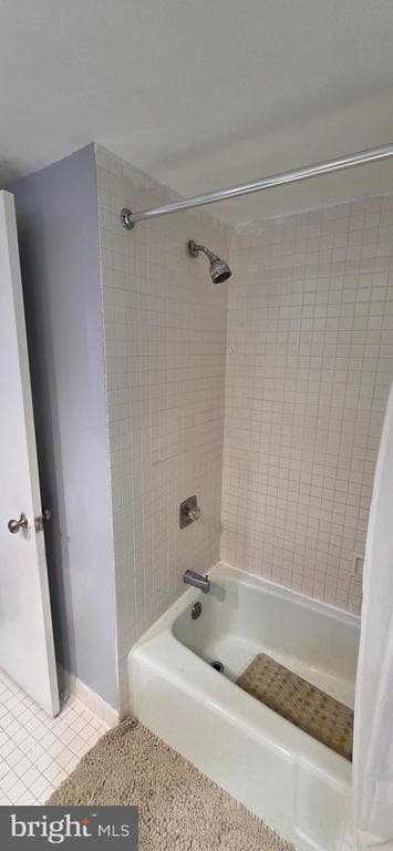 Building Photo - 3709 S George Mason Dr