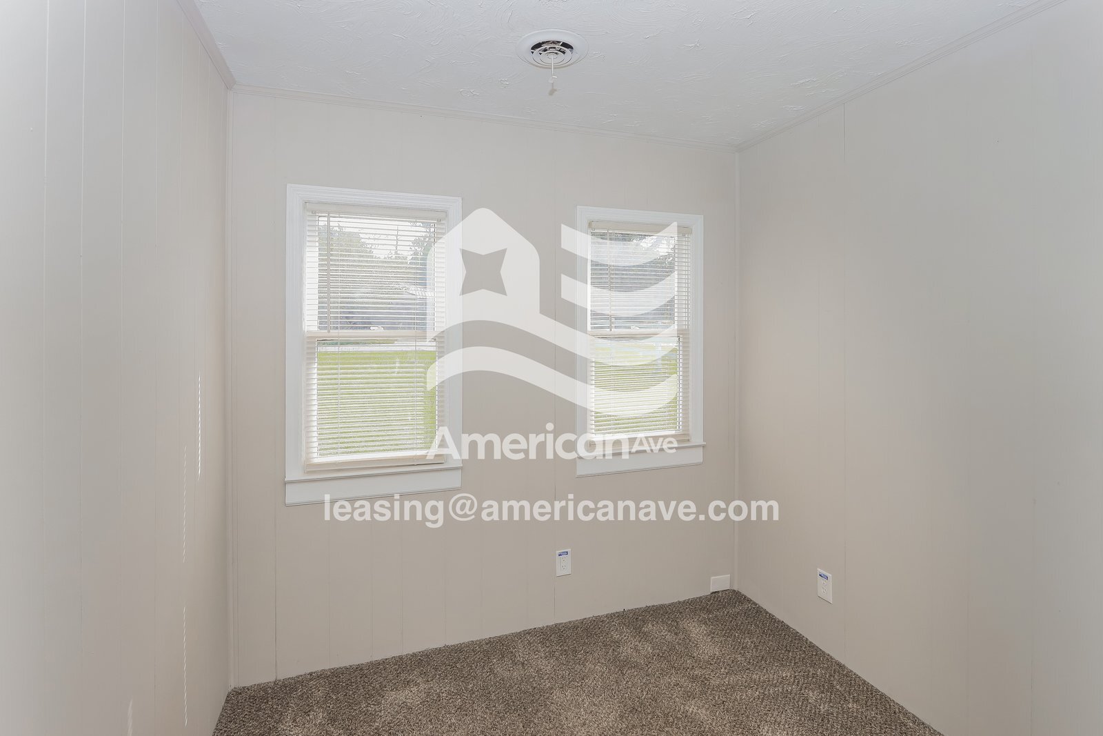 Building Photo - 1676 Hurley Cir