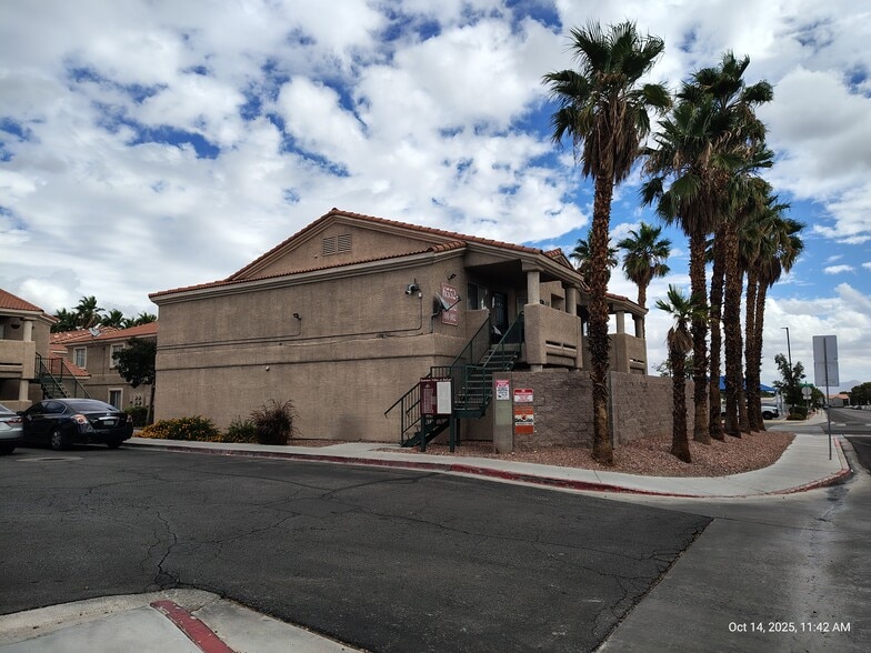 Primary Photo - 6552 Wilma Ave
