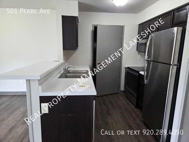 Building Photo - 501 Pearl Ave