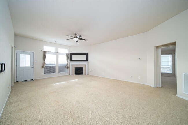 Building Photo - 20547 Upland Fair Ln