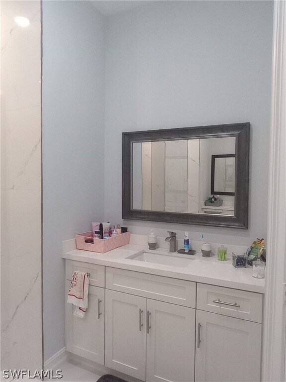 Building Photo - 3962 Everglades Blvd S