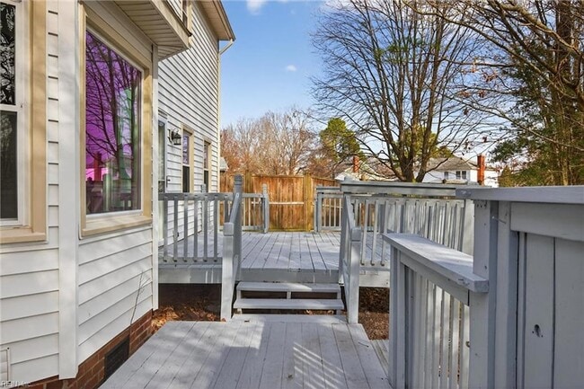 Building Photo - 1716 Chilhowie Cir