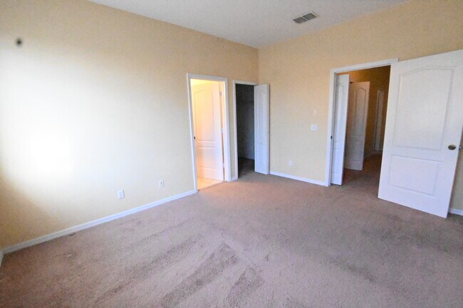 Building Photo - 3551 Victoria Pines Dr