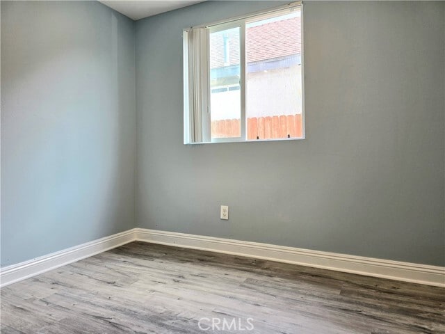 Building Photo - 715 W 58th St