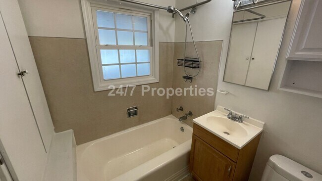 Building Photo - 2024-4530MF