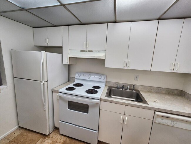 Building Photo - 719 SW 75th St