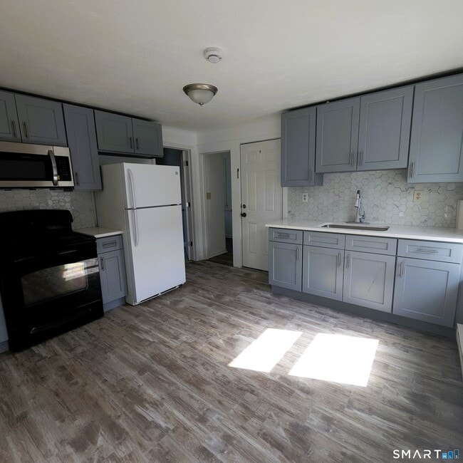 Building Photo - 97 Gridley St