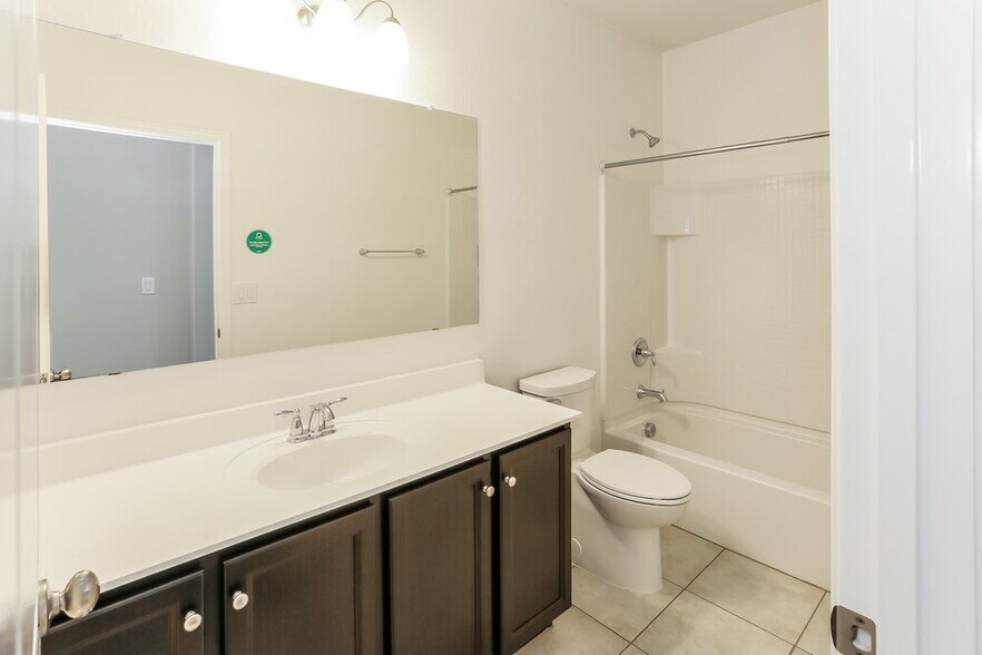 Building Photo - 6873 S Blue Hills Dr