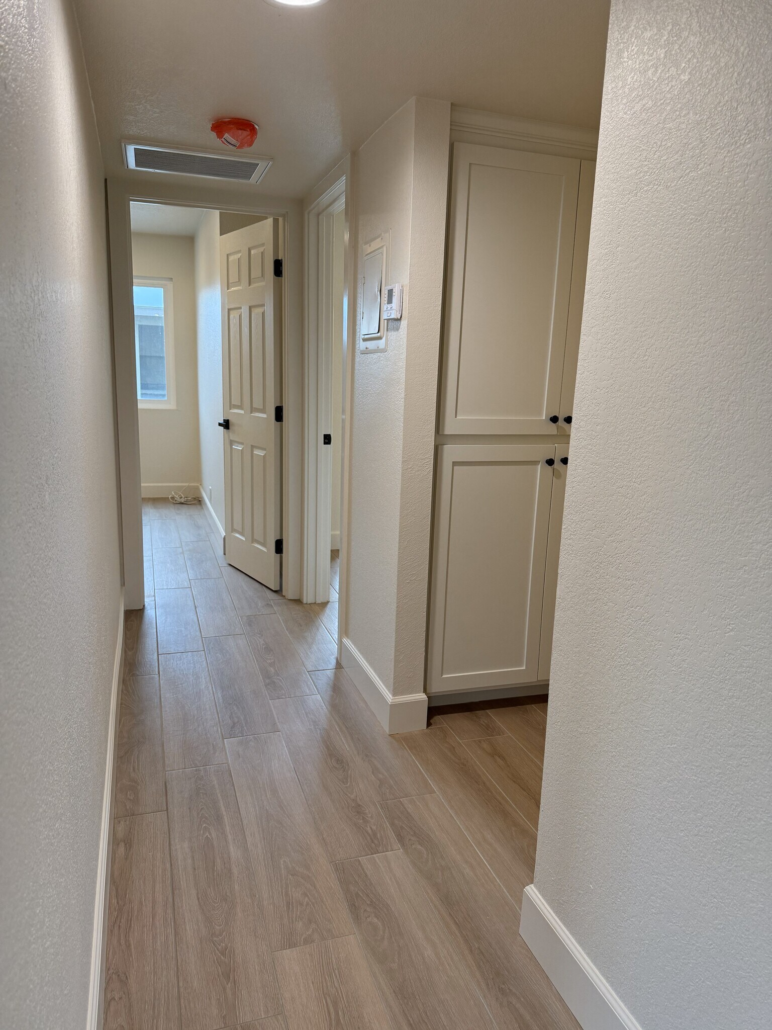 Building Photo - 28240 Via Princesa