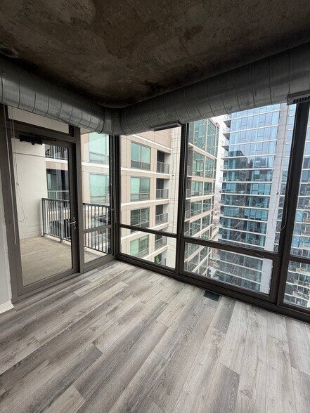 Building Photo - 111 W Polk St