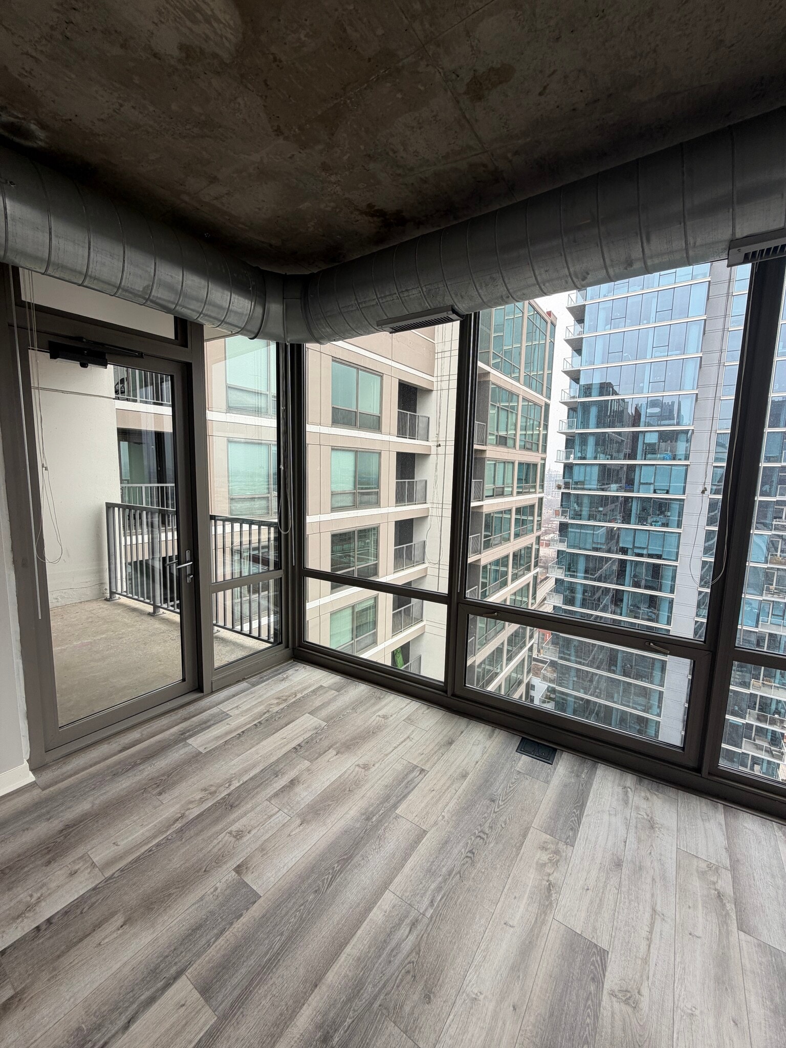 Building Photo - 111 W Polk St