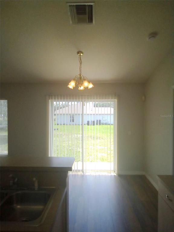 Building Photo - 424 Danube Way