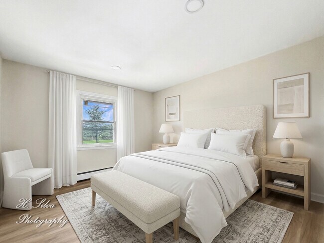 Building Photo - 5 Arrowhead Dr