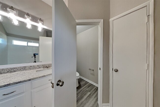 Building Photo - 20516 Hawkins Manor Ln