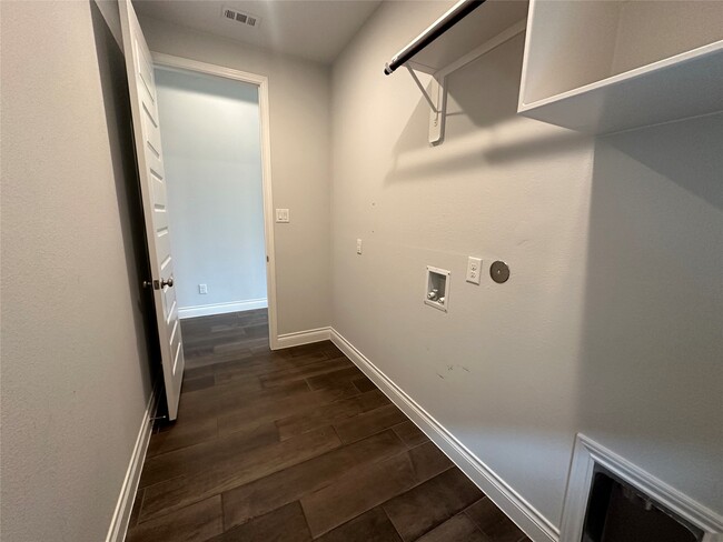 Building Photo - 16343 Silver Emperor St