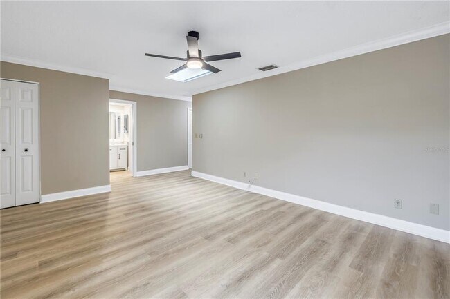 Building Photo - 2267 Heron Cir
