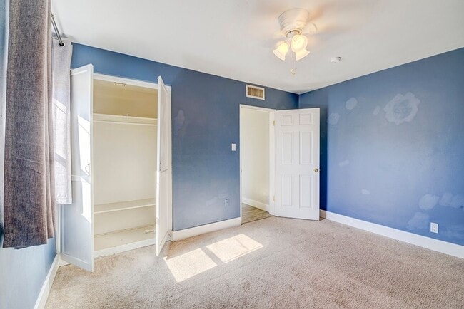 Building Photo - Status: Accepting Applications