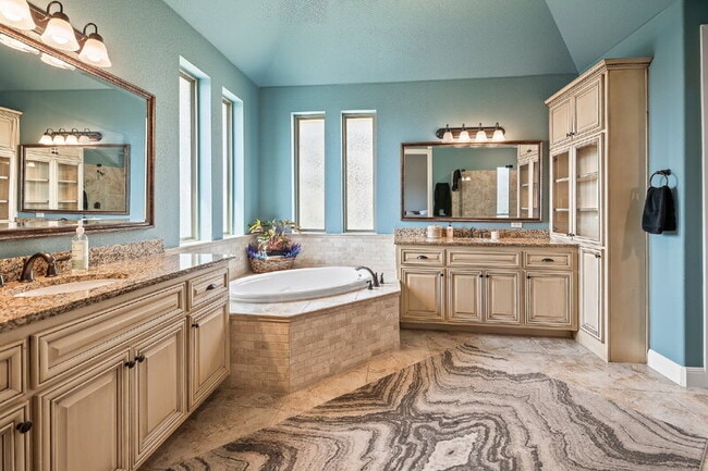 Building Photo - 17401 Rush Pea Cir