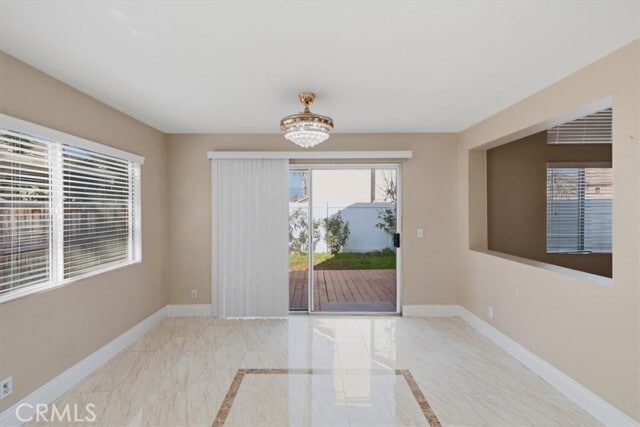 Building Photo - 930 Primrose Ln