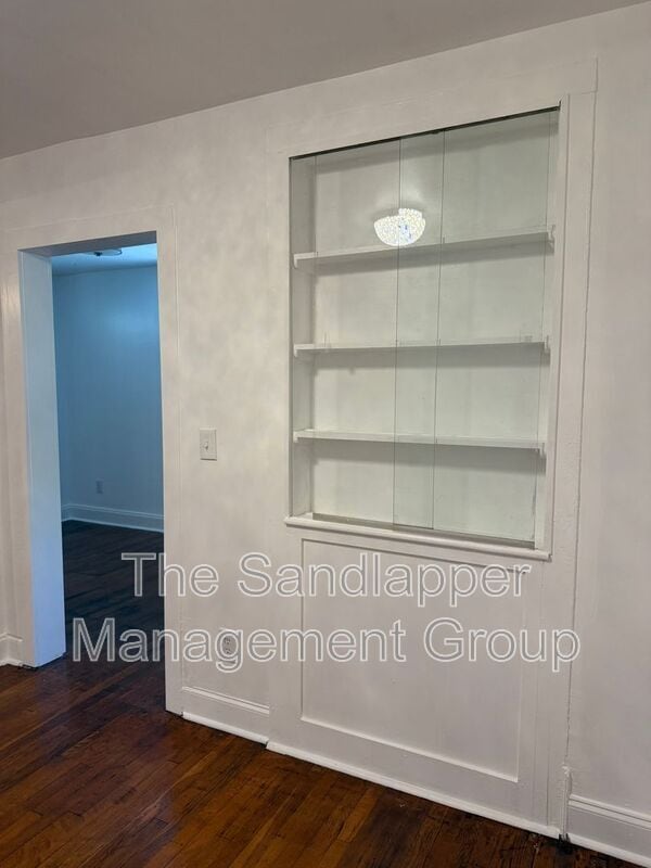Building Photo - 2627 Madden Dr