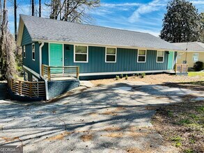 Building Photo - 3329 Burk Dr
