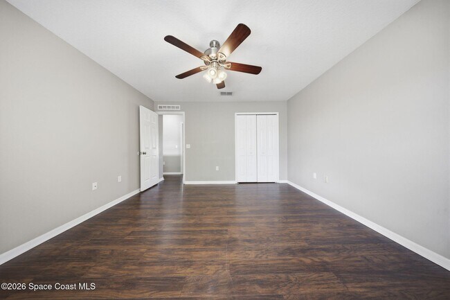 Building Photo - 1116 Myrtle Lake View Dr