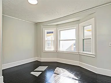 Building Photo - 73 Somerset St