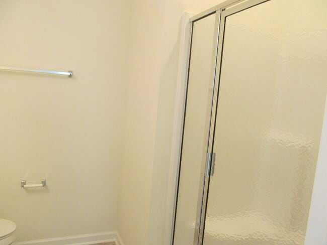 Building Photo - Lower level Condo