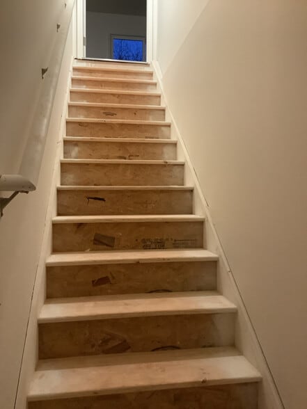 Building Photo - 4654 Sunrise Rdg