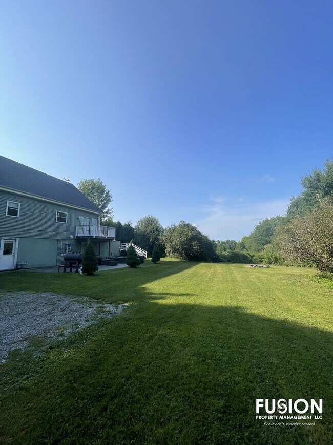 Building Photo - 2331 Oak Hill Rd
