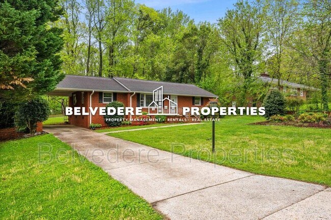 Building Photo - 2203 Oak Hill Dr