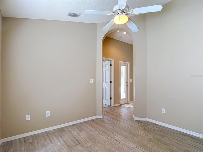 Building Photo - 2866 Duncan Tree Cir
