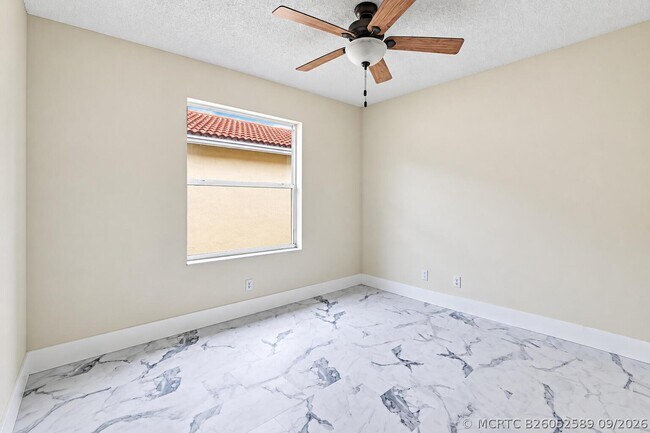 Building Photo - 9676 Cherry Blossom Ct