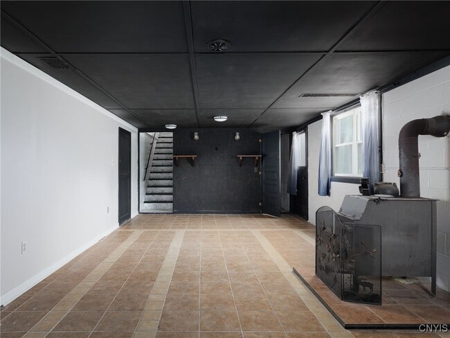 Building Photo - 20201 Overlook Dr