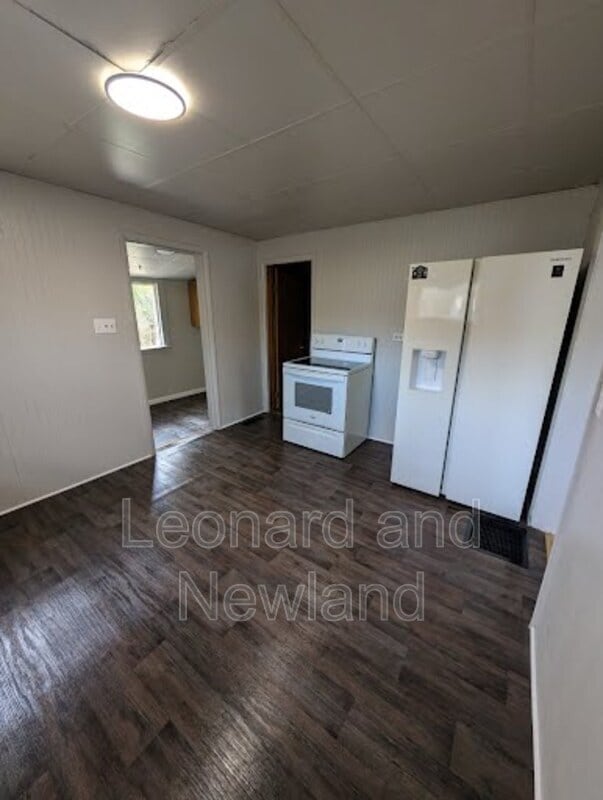 Building Photo - 515 S 10th St