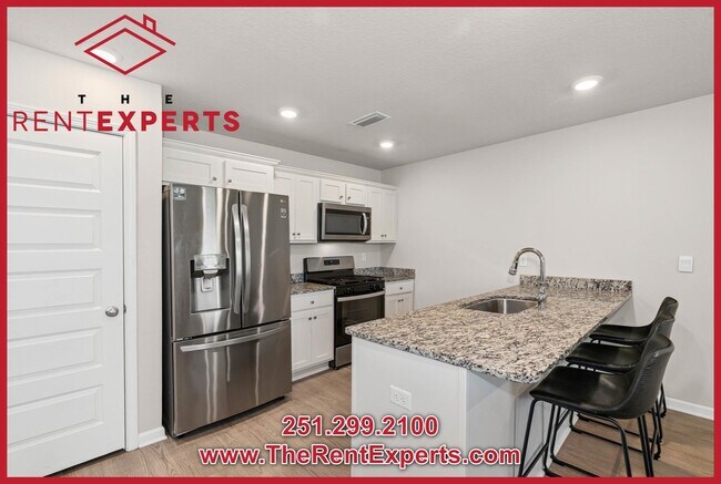 Building Photo - 2599 Cedarwood St