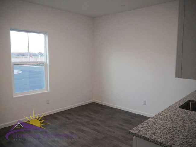 Building Photo - Modern 4 Bed 3 Bath 1,977 Sq. Ft. Wheatlan...