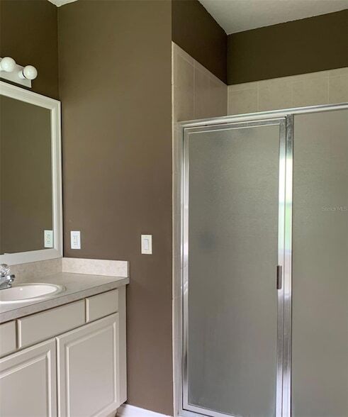 Building Photo - 420 Moss View Cir