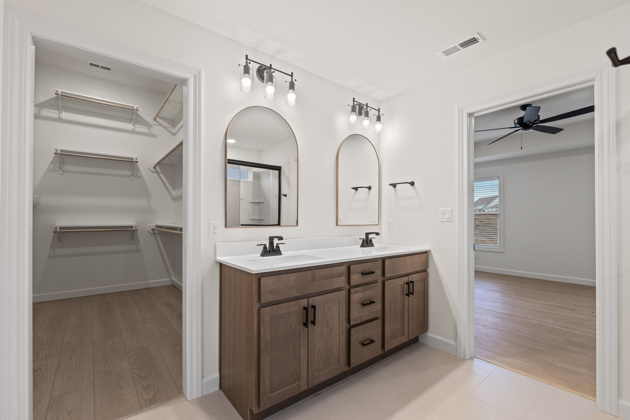 Master Bath - 4701 Stayton Ferry Loop