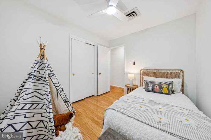 Building Photo - 6206 Yosemite Dr