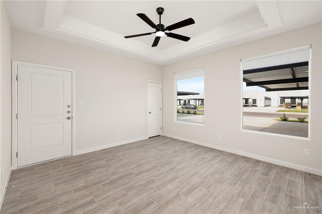 Building Photo - 12 Selena St