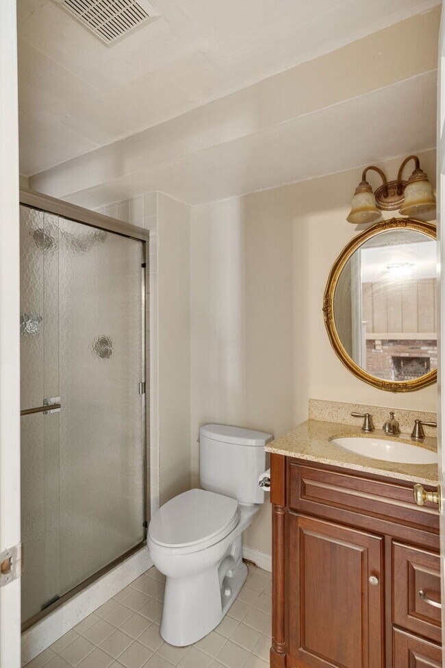 Building Photo - 12819 Huntercreek Rd