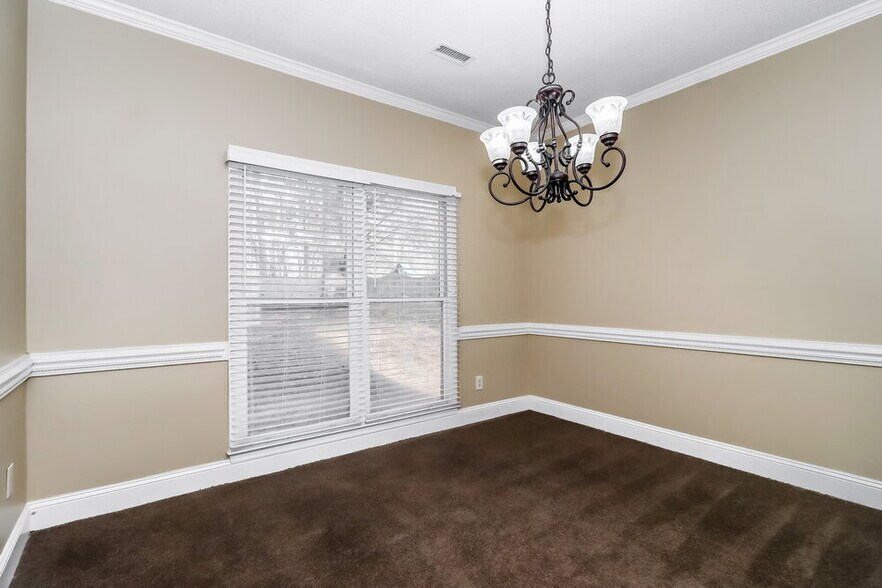 Building Photo - 7421 Trotter Rd