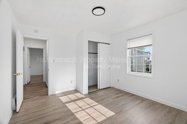 Building Photo - 3966 Kleinschmidt Rd